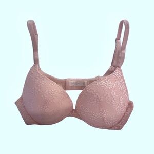 Victoria Secret's Pink Lace Push-Up Bra
